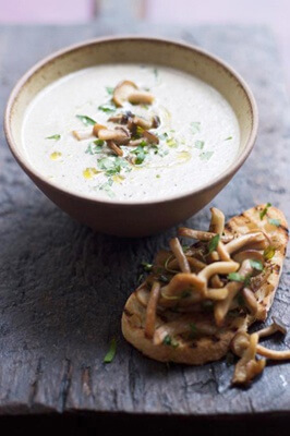 creamy-mushroom-soup.full (1)