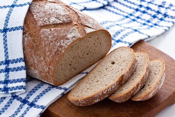rye-bread-full-1