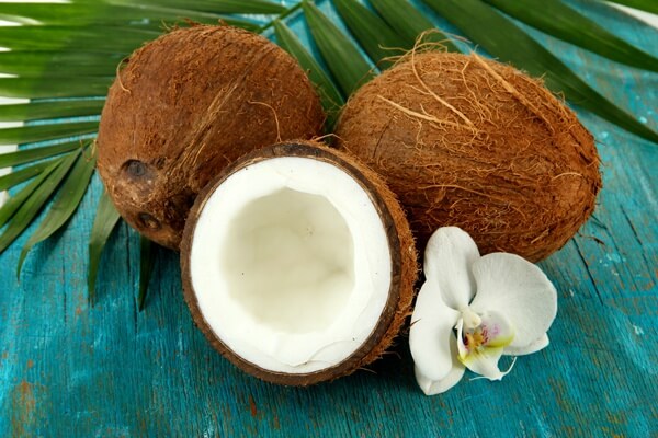coconut-table-full