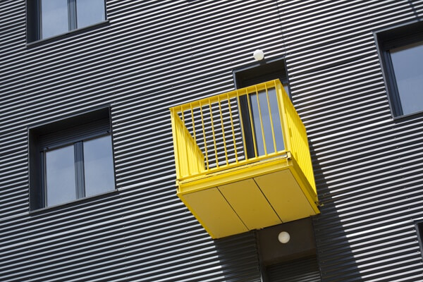 yellow-balcony.full (1)