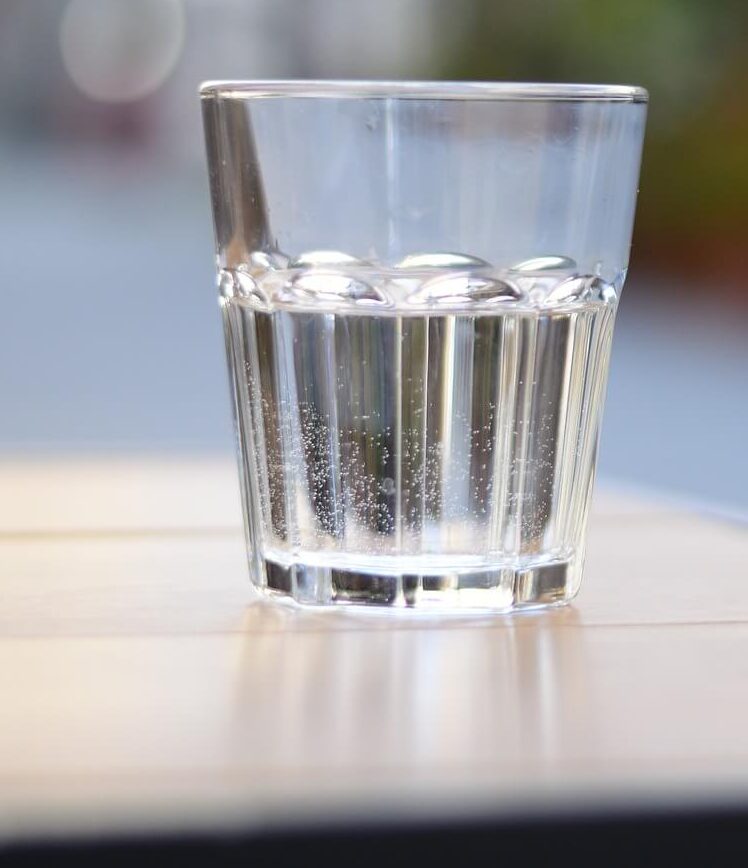 какую воду можно пить Изображение Andrey Salnikov с сайта Pixabay